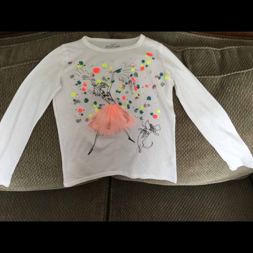 Girls top.